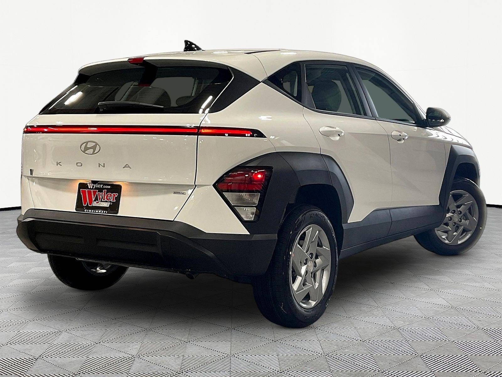 New 2027 Hyundai Kona SE AWD/4WD image 7