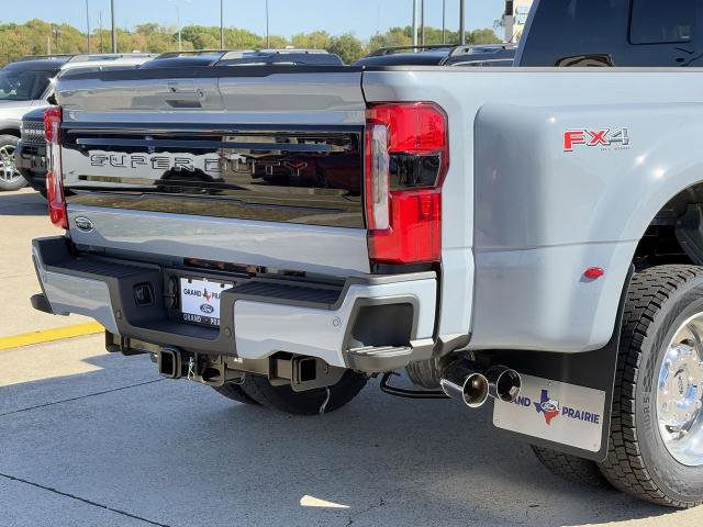 New 2026 Ford F450 Platinum image 6