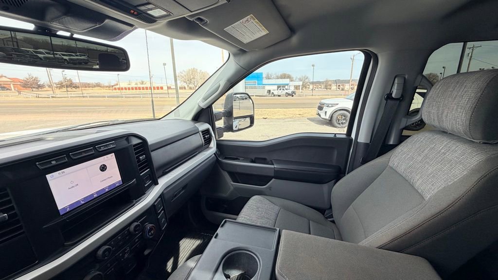 Used 2023 Ford F250 XLT w/ FX4 Off-Road Package image 26