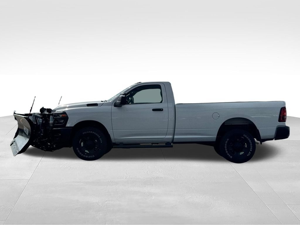 New 2026 RAM 3500 Tradesman AWD/4WD image 4