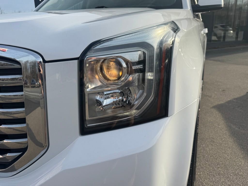 Used 2016 GMC Yukon SLT w/ Premium Edition image 9