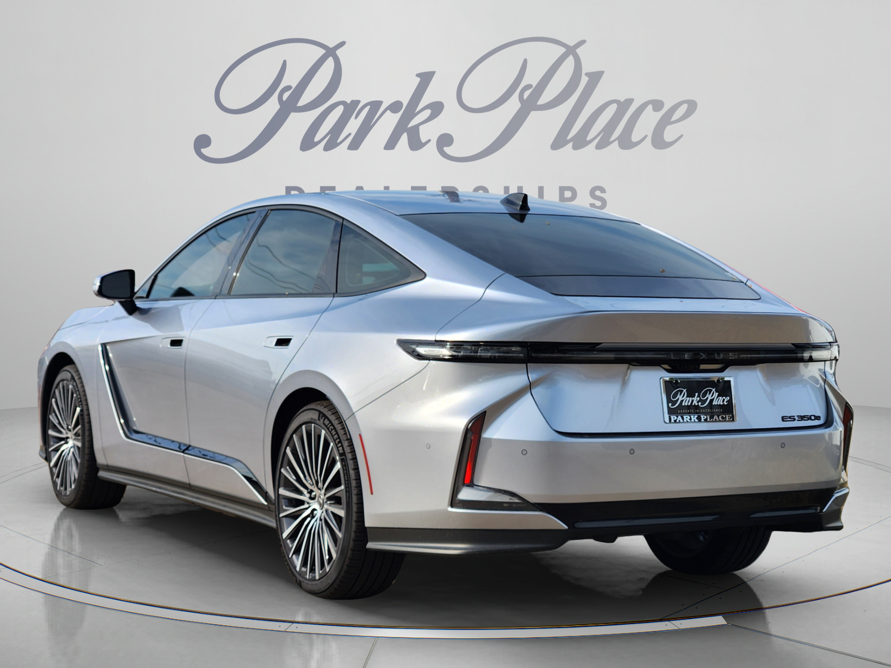 New 2026 Lexus ES 350e w/ Accessory Package (Z1) FWD image 3