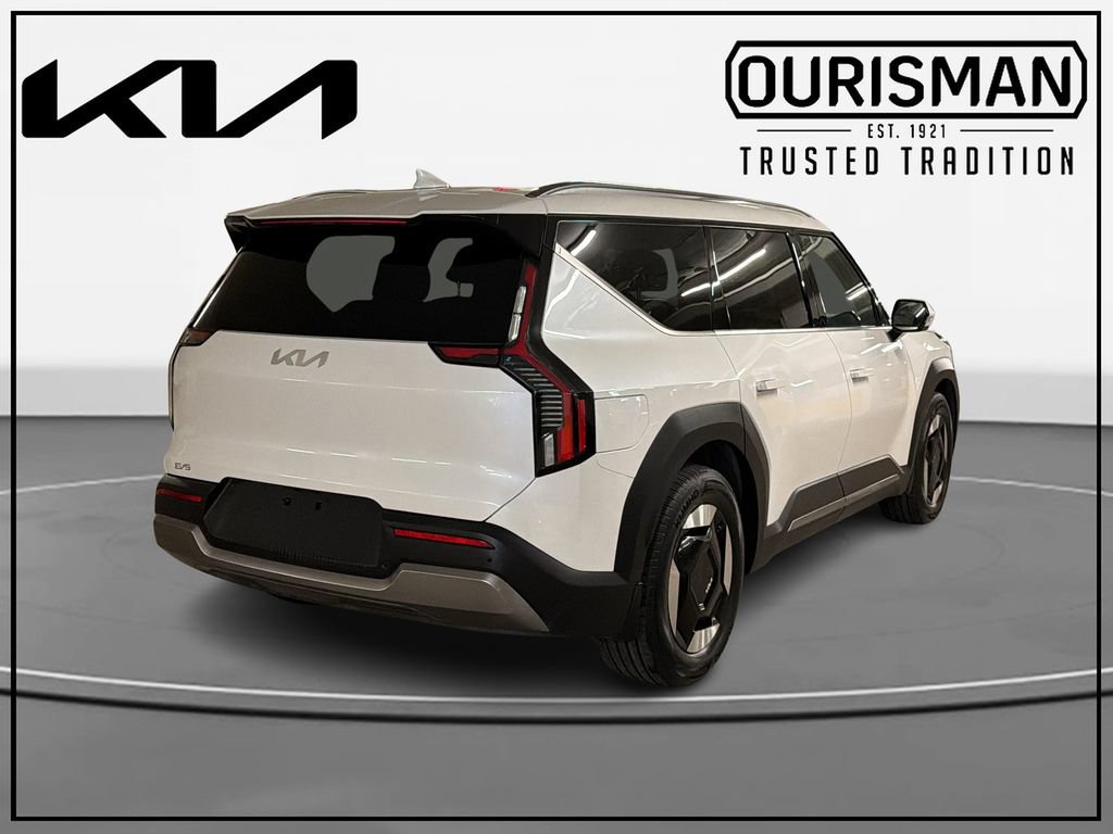 Certified 2024 Kia EV9 Wind AWD/4WD image 4
