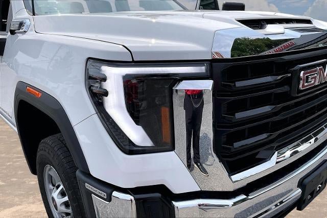 Used 2024 GMC Sierra 2500 Pro w/ Snow Plow Prep/Camper Package AWD/4WD image 33