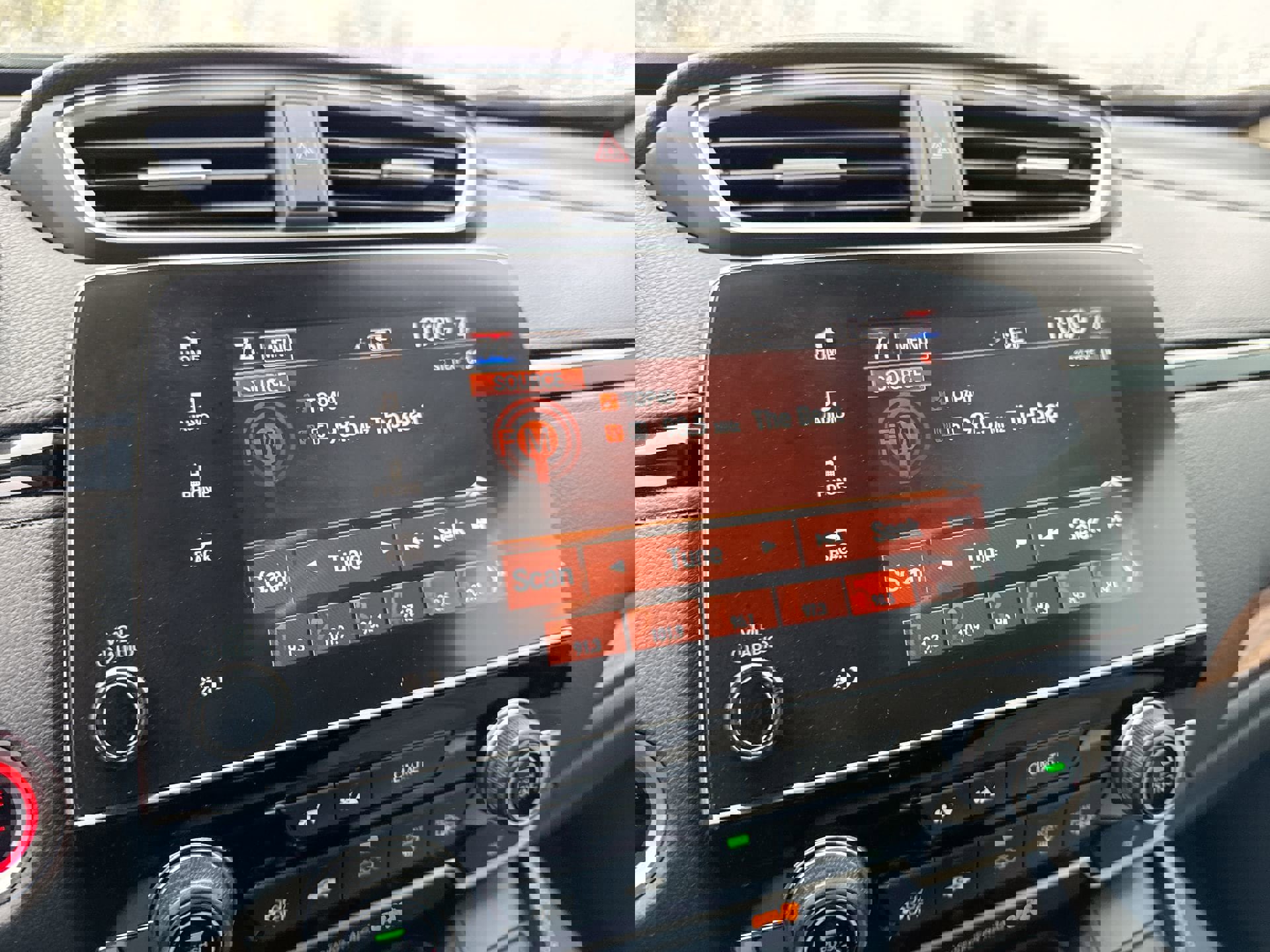 Used 2019 Honda CR-V EX image 12