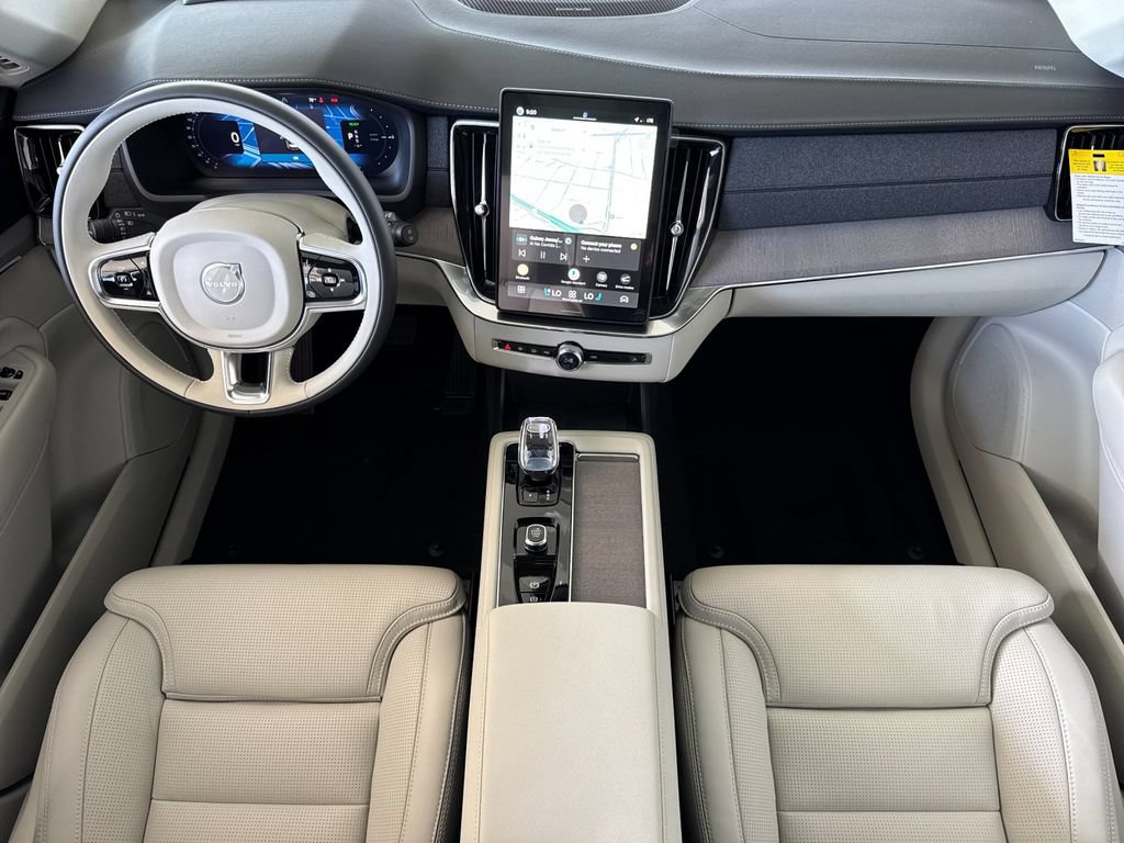 New 2026 Volvo XC90 T8 Ultra w/ Protection Package Premier AWD/4WD image 12