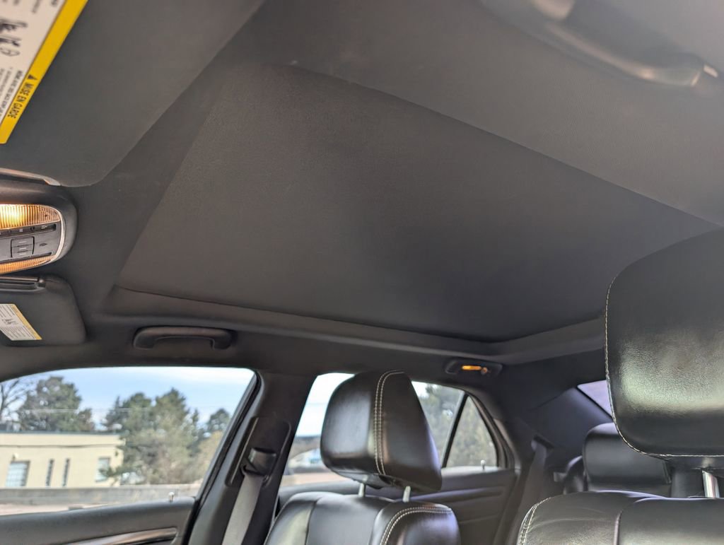 Used 2016 Chrysler 300 S w/ 300S Premium Group image 24