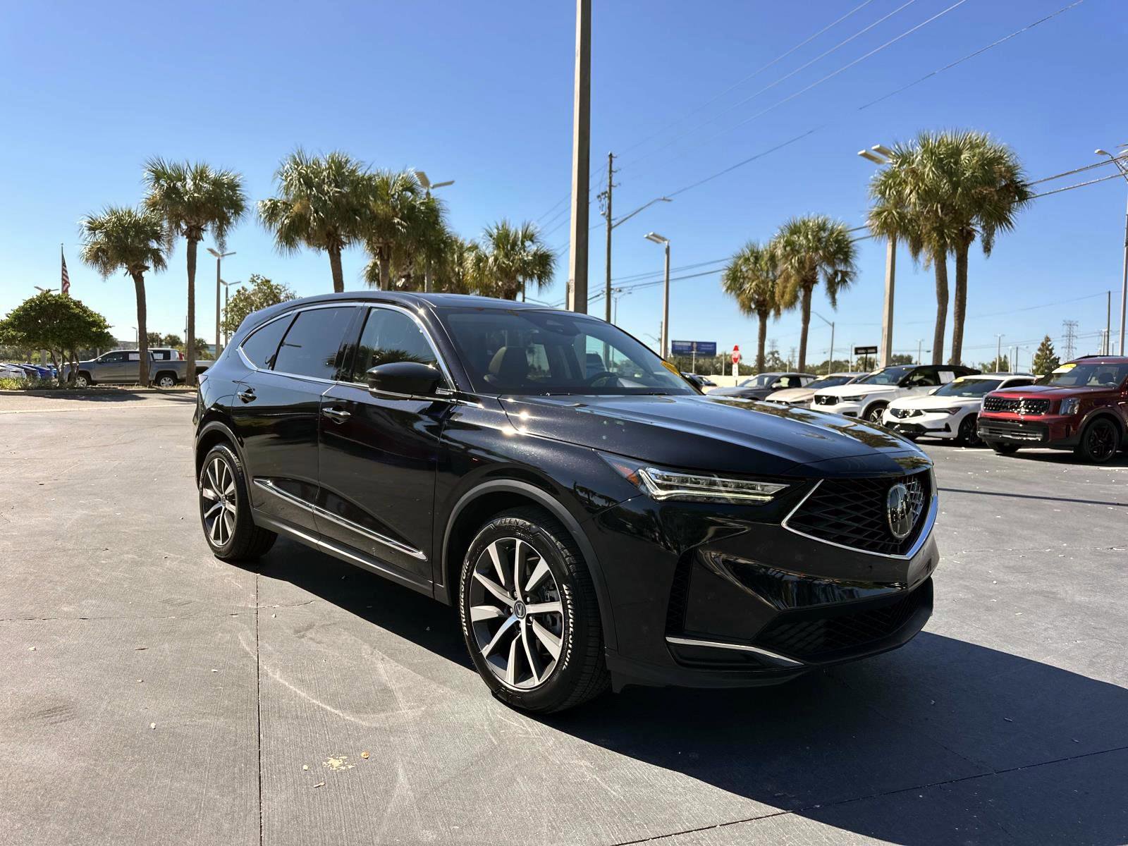 Certified 2025 Acura MDX SH-AWD w/ Technology Package image 2