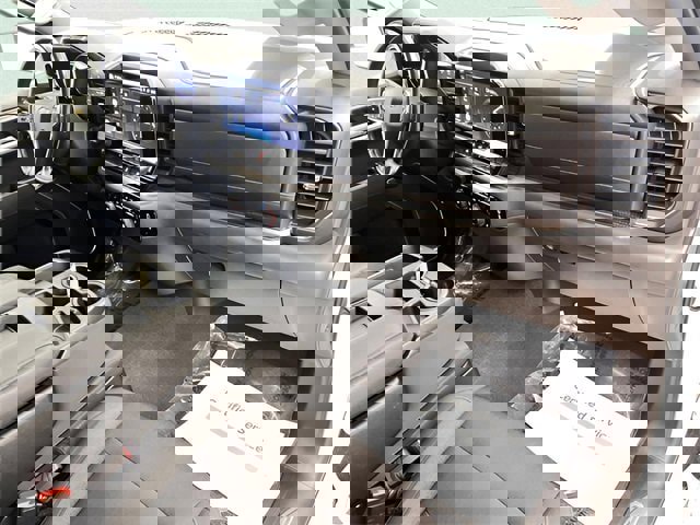 Used 2022 Chevrolet Silverado 1500 LT image 9