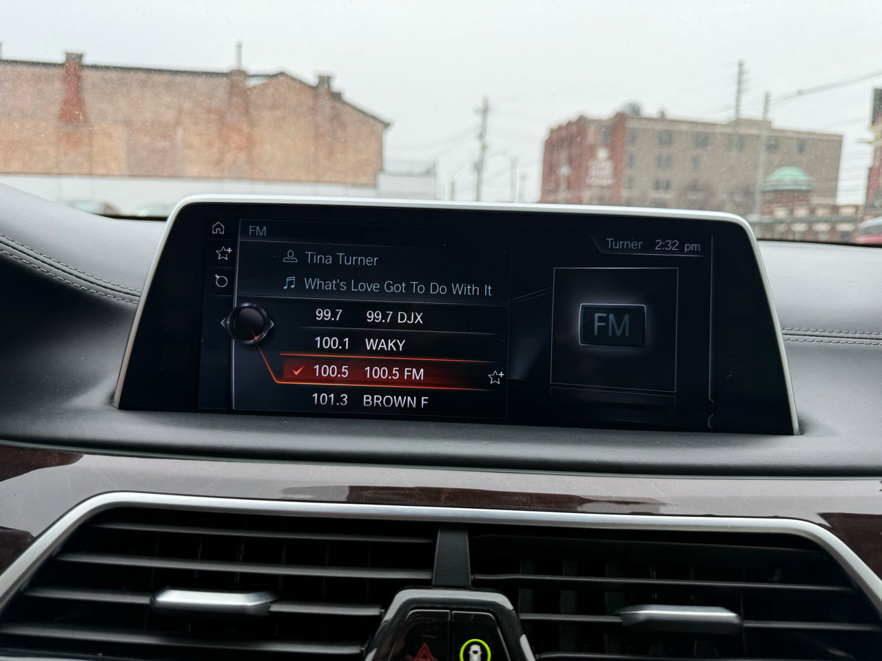 Used 2016 BMW 750i xDrive image 11