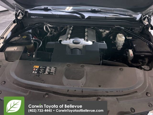 Used 2016 Cadillac Escalade Luxury image 14