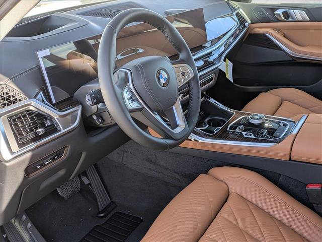 New 2026 BMW X7 xDrive40i w/ Executive Package image 3