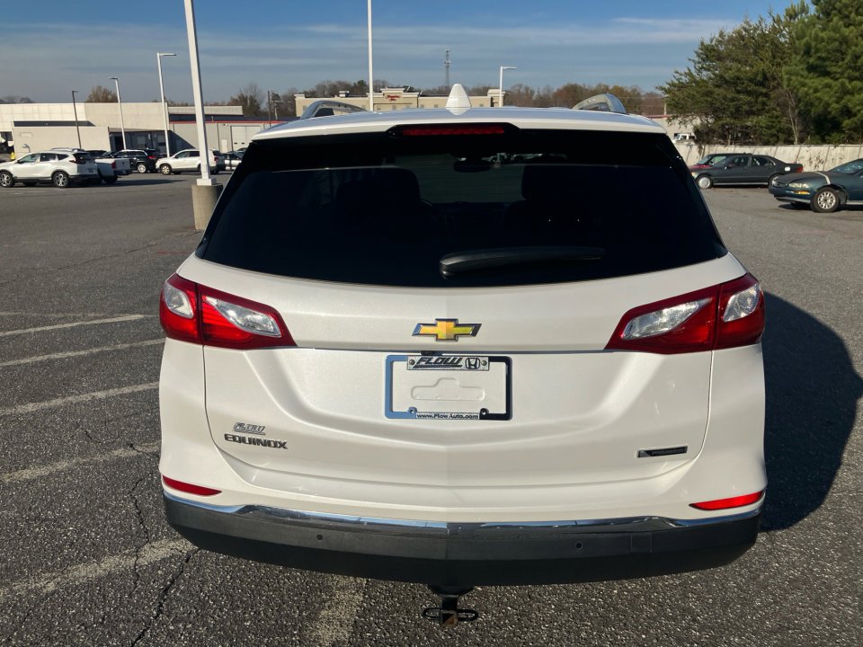 Used 2018 Chevrolet Equinox Premier image 18