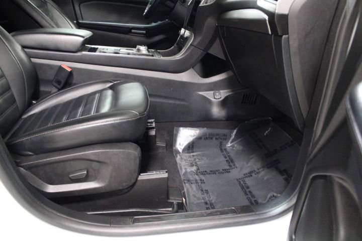 Used 2022 Ford Edge SEL image 24