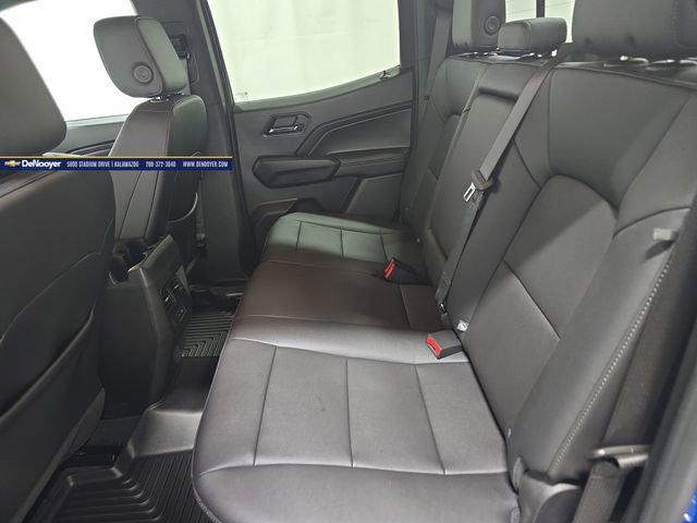 Used 2023 Chevrolet Colorado LT w/ LT Convenience Package III image 13