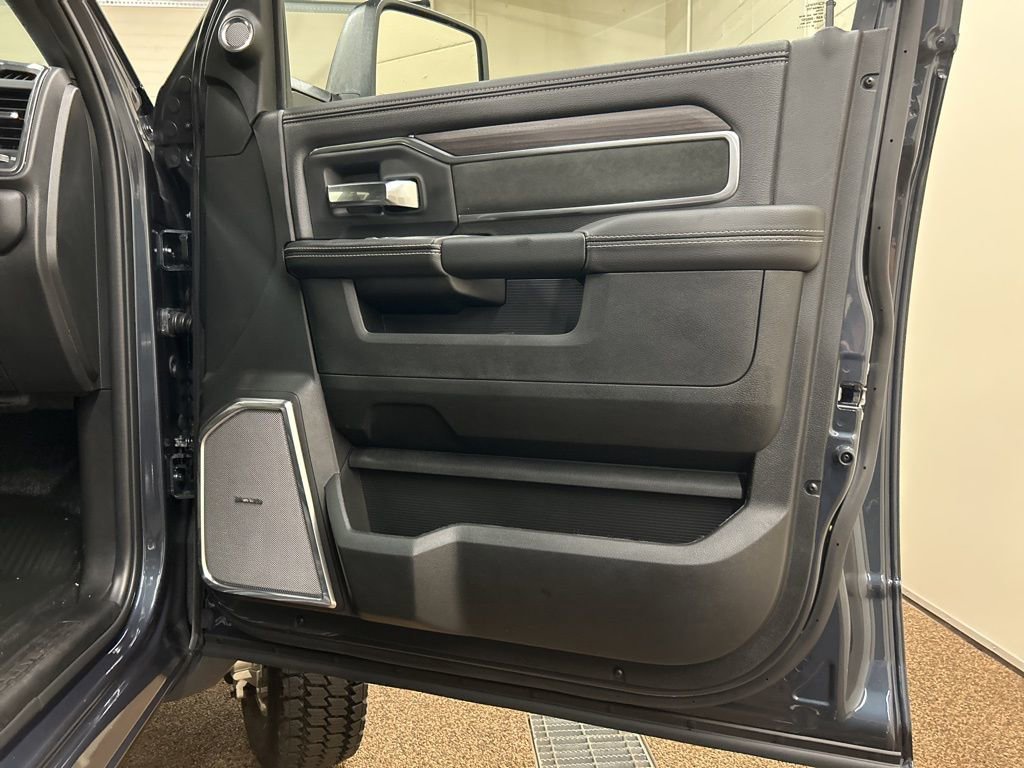 New 2026 RAM 4500 Tradesman w/ Laramie Trim Package image 15