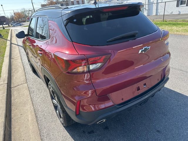 Used 2022 Chevrolet TrailBlazer RS w/ Sun and Liftgate Package AWD/4WD image 14