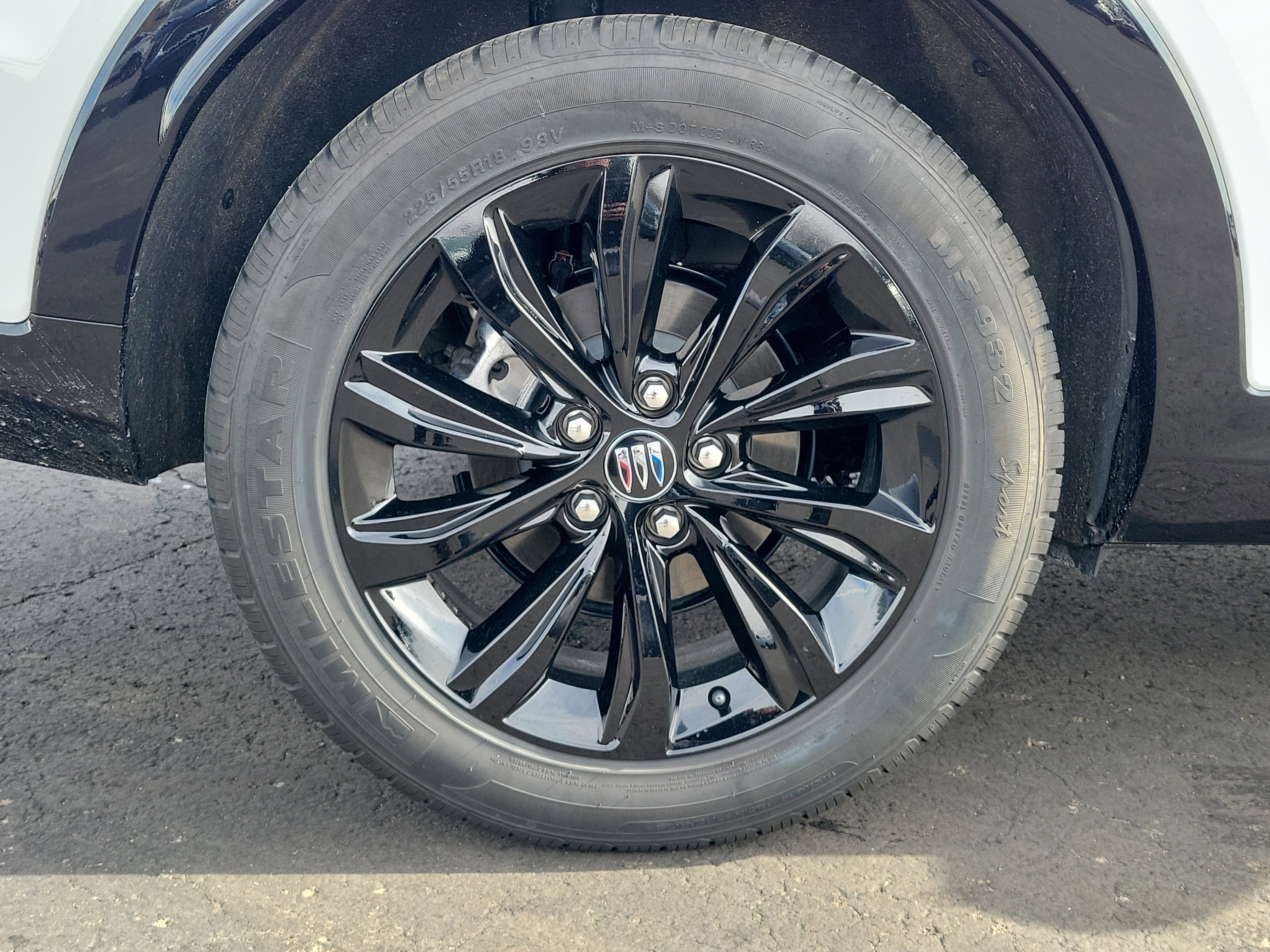 Used 2024 Buick Envista Sport Touring w/ Convenience I Package image 5