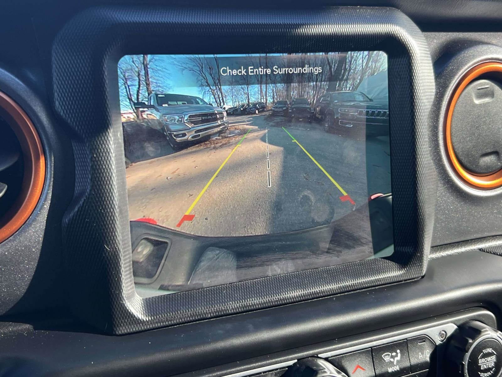 Used 2021 Jeep Gladiator Mojave image 17