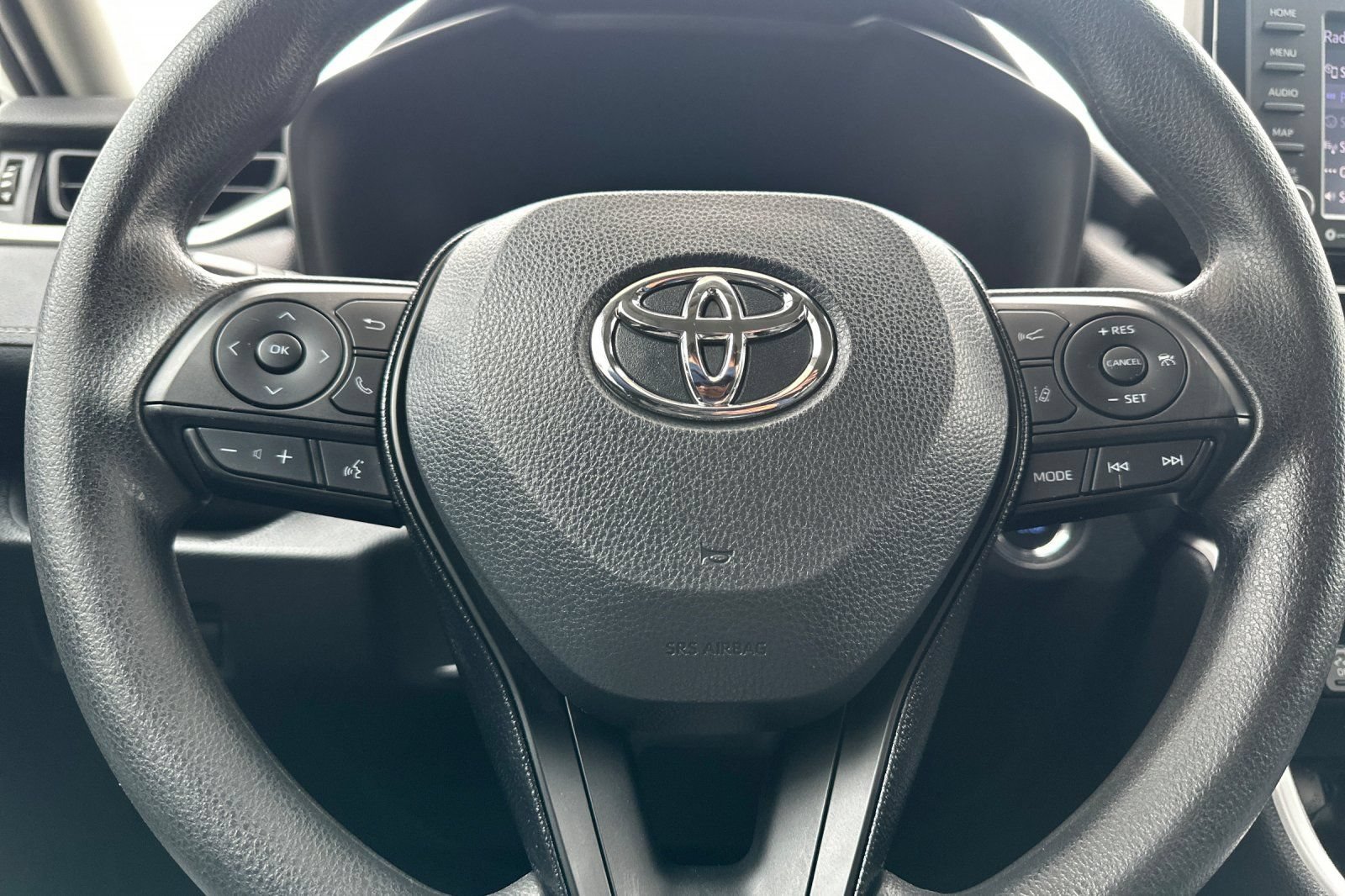 Certified 2021 Toyota RAV4 XLE AWD/4WD image 23
