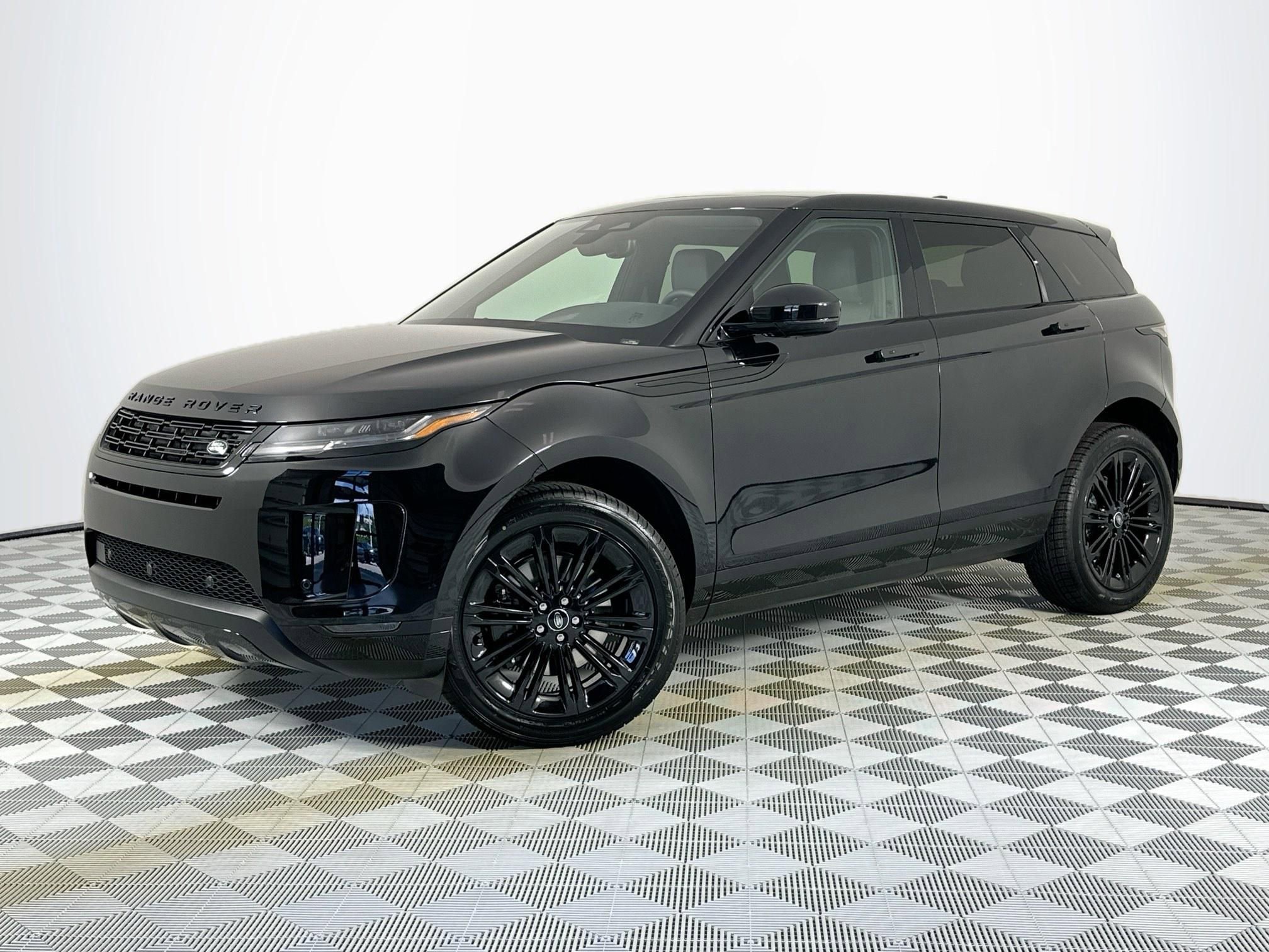 Used 2026 Land Rover Range Rover Evoque S image 1