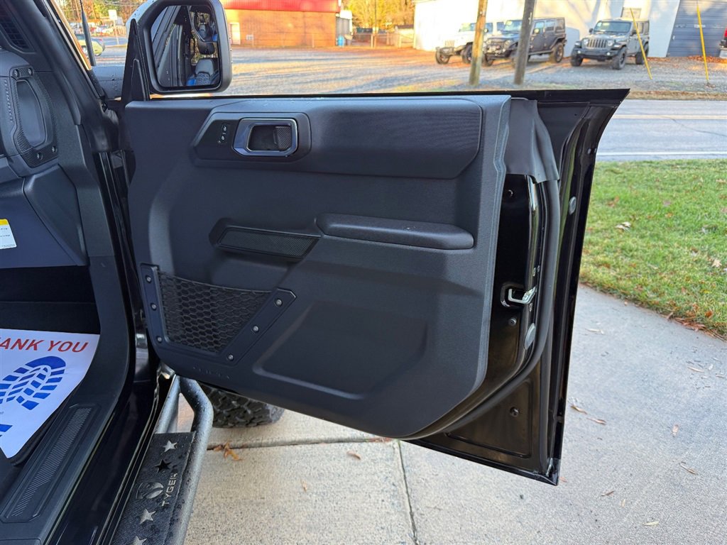 Used 2025 Ford Bronco 4-Door image 65