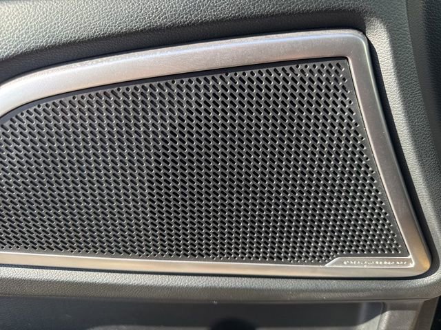 Used 2025 Kia Telluride S image 16