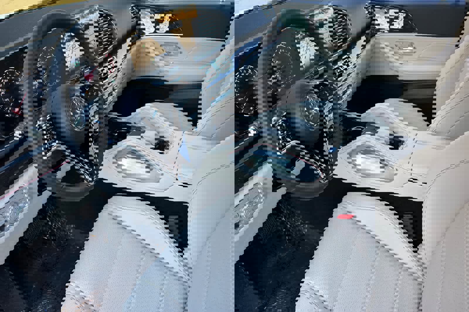 New 2026 Mercedes-Benz GLE 350 4MATIC image 9