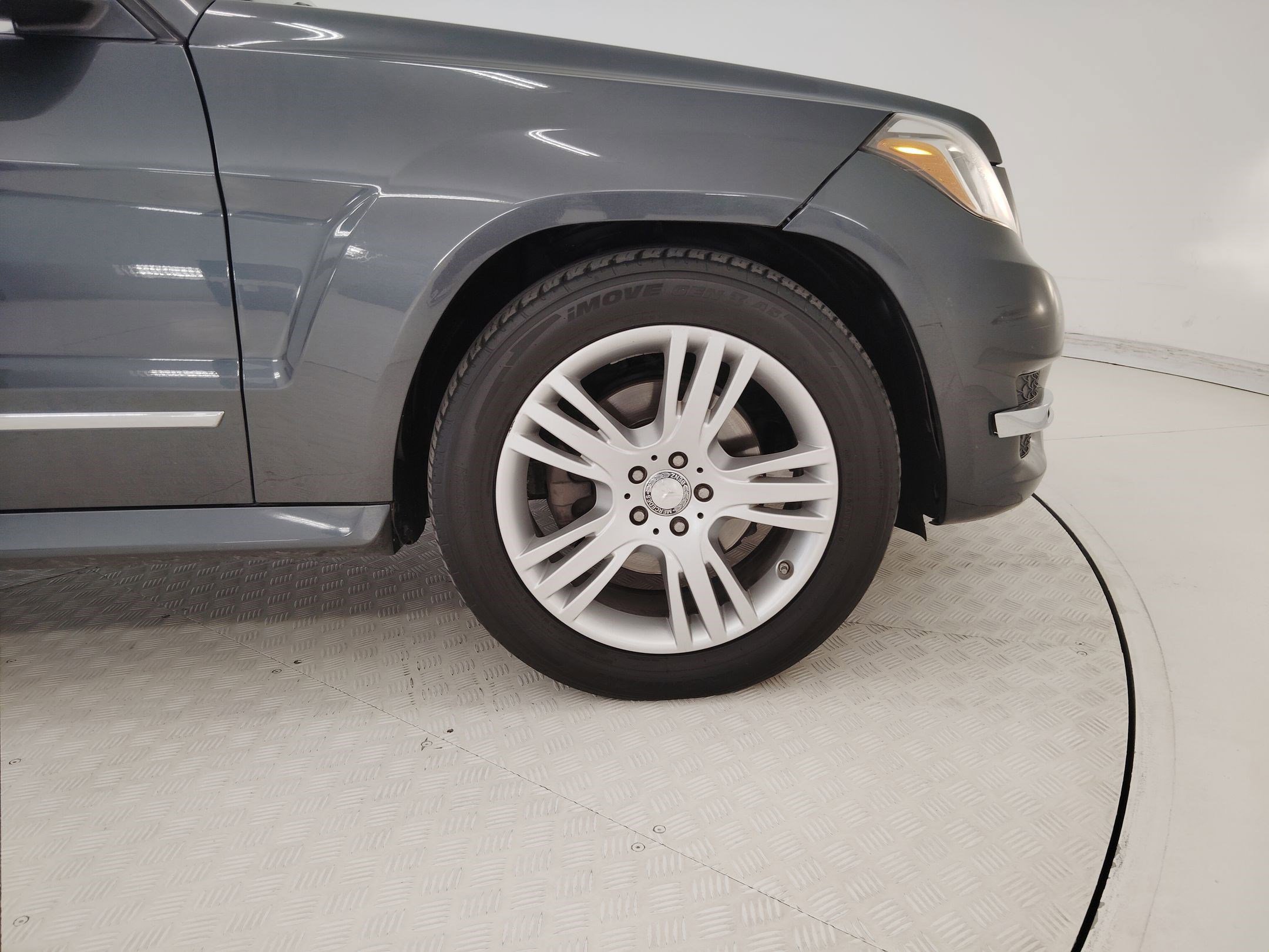 Used 2013 Mercedes-Benz GLK 350 4MATIC image 27