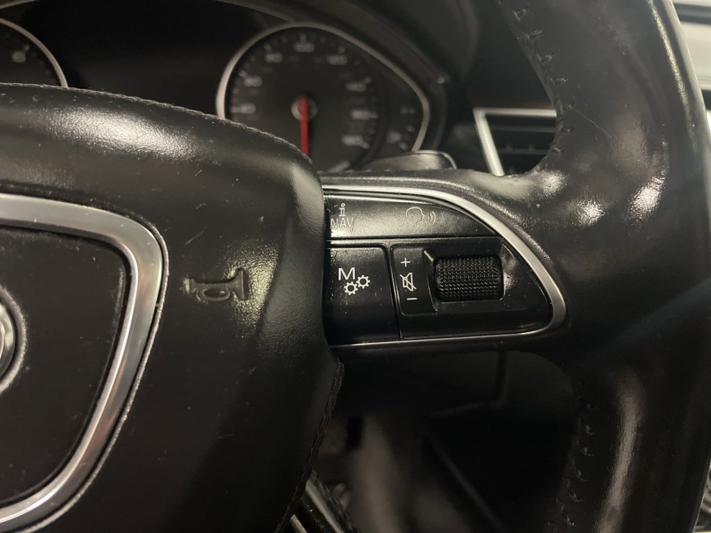 Used 2017 Audi A8 L 4.0T w/ Dynamic Package image 21