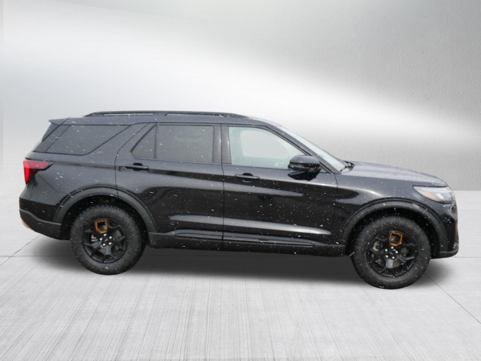 Used 2026 Ford Explorer Tremor w/ Tremor Ultimate Package AWD/4WD image 8