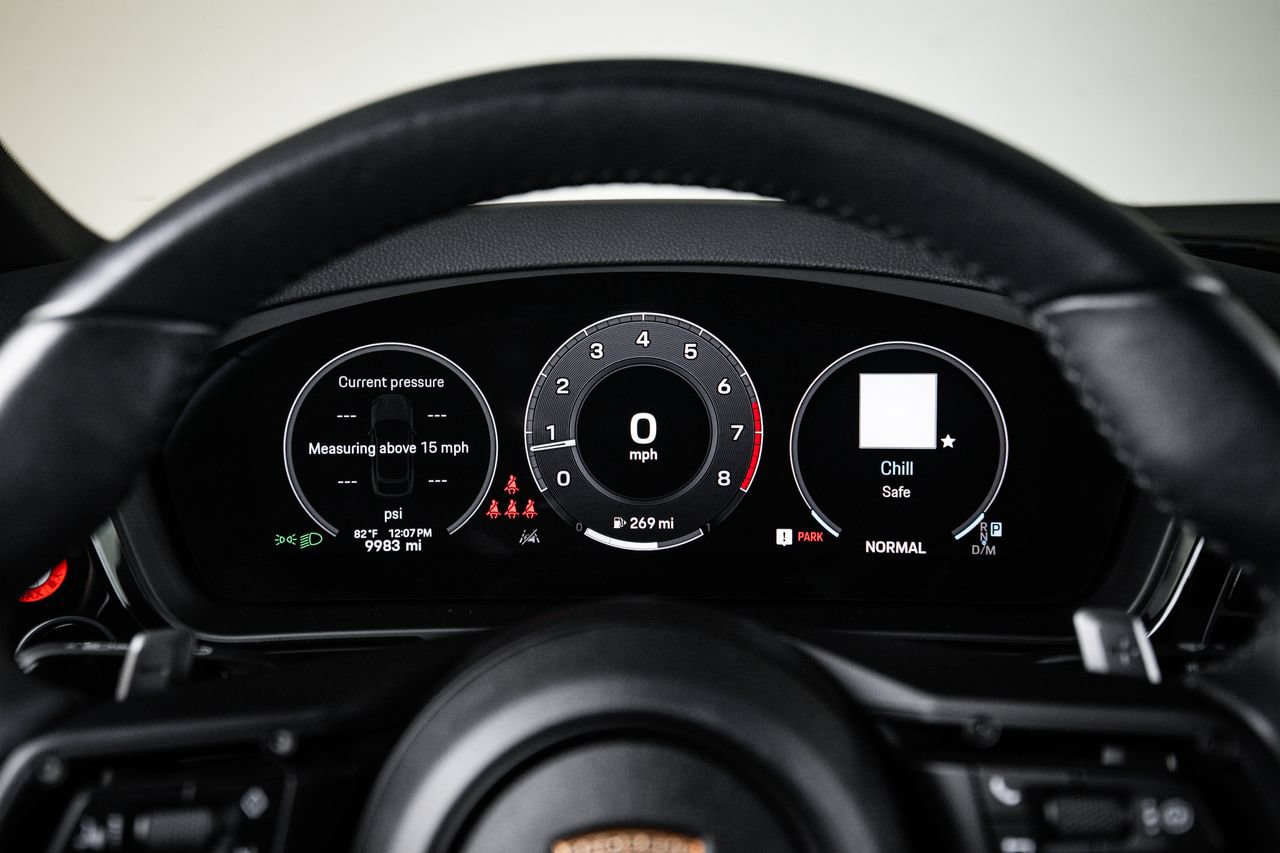Certified 2024 Porsche Cayenne Coupe AWD/4WD image 15