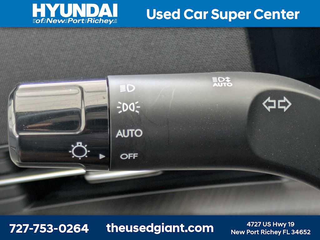 Certified 2024 Hyundai Kona SEL FWD image 32