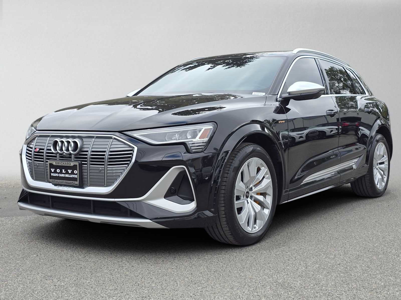 Used 2023 Audi e-tron S Premium Plus AWD/4WD image 7