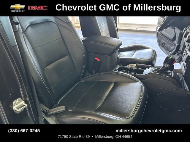 Used 2020 Jeep Wrangler Unlimited Sahara w/ Dual Top Group AWD/4WD image 33