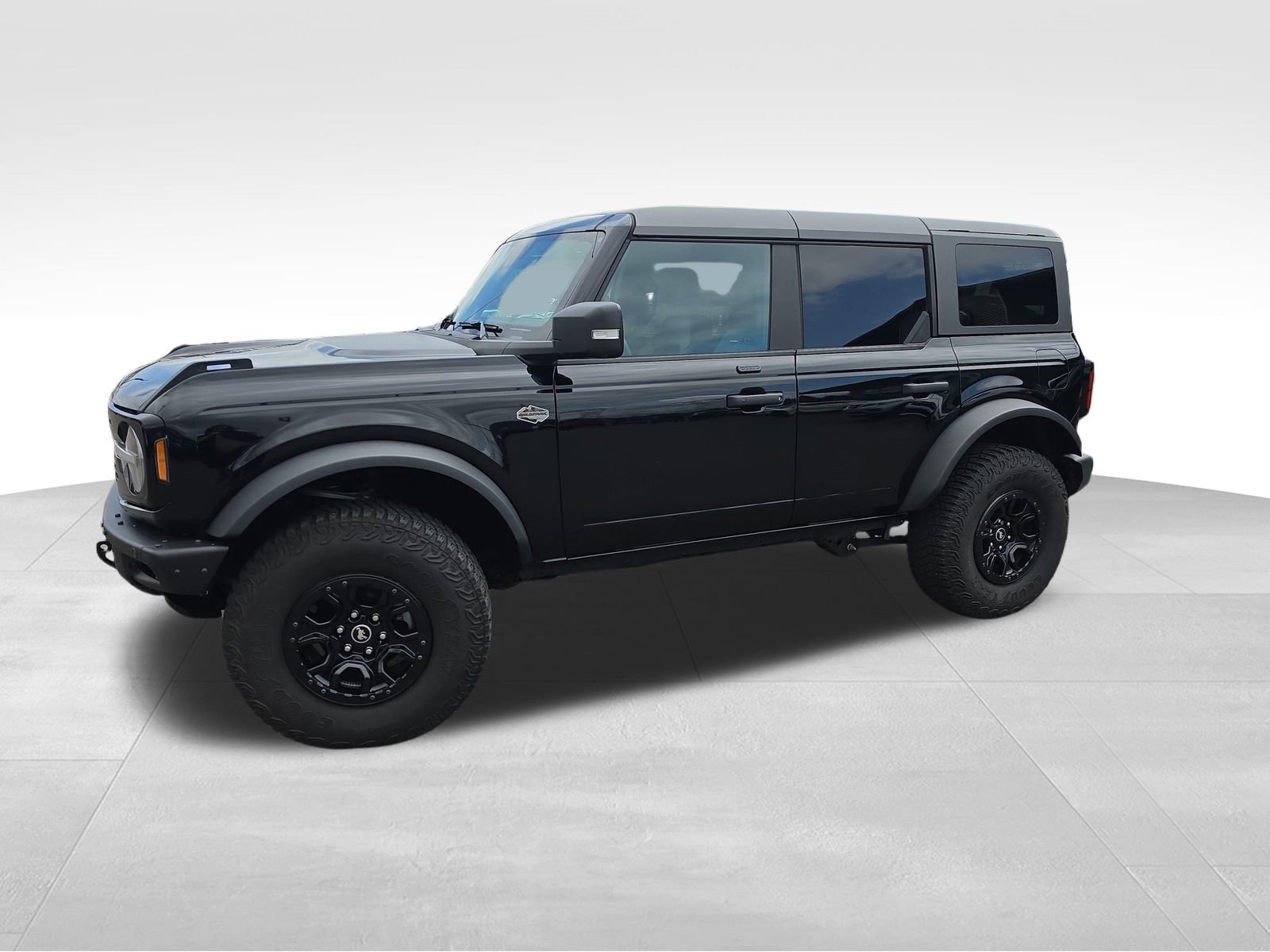 Used 2023 Ford Bronco Wildtrak AWD/4WD image 2