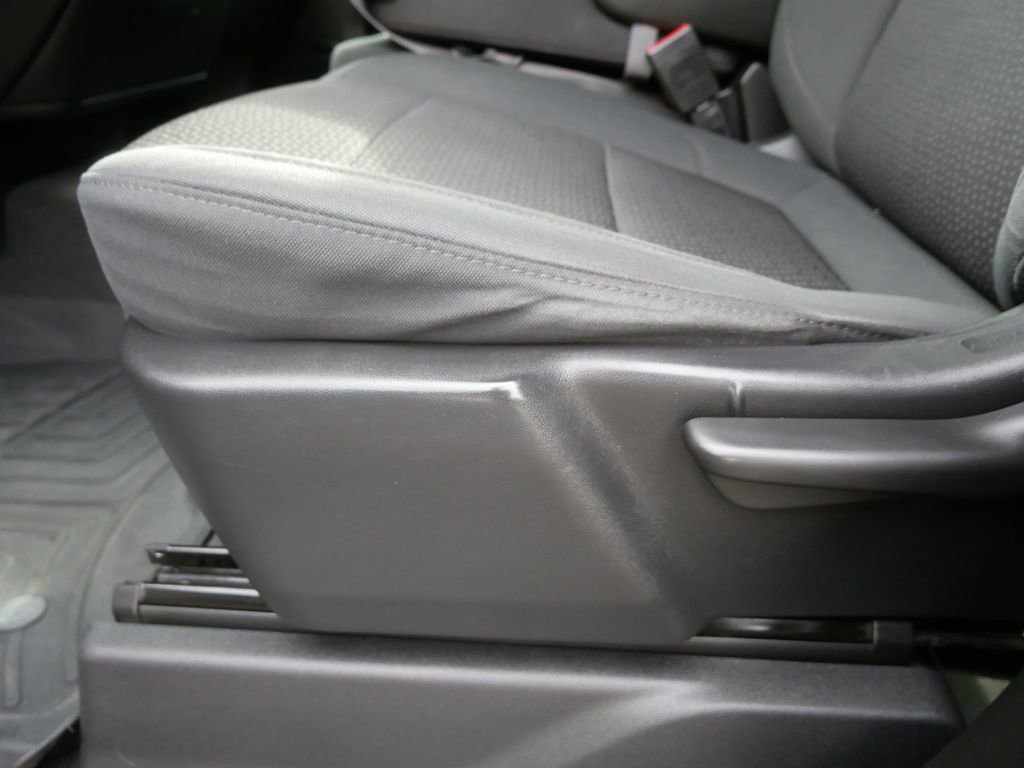 Used 2021 Chevrolet Silverado 1500 Custom image 15