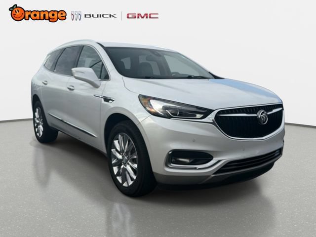 Used 2018 Buick Enclave Premium w/ Trailering Package FWD image 1