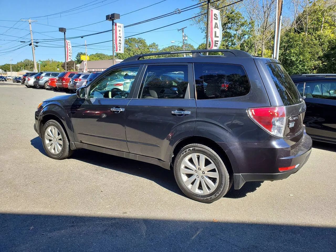 Used 2013 Subaru Forester 2.5X Limited AWD/4WD image 21