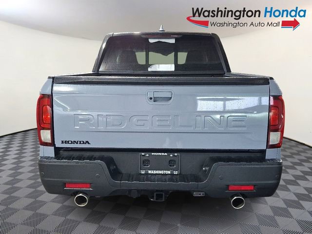 New 2026 Honda Ridgeline Black Edition image 6