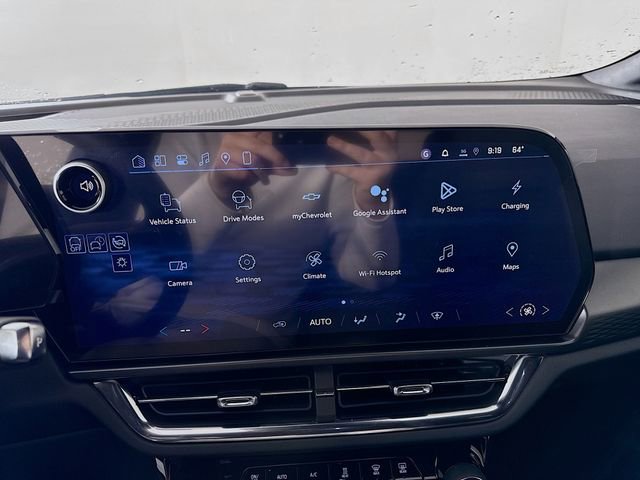 New 2026 Chevrolet Equinox EV LT image 16