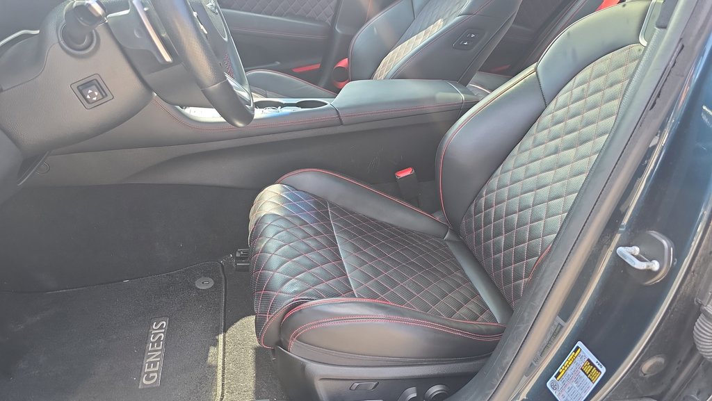 Used 2023 Genesis G70 3.3T w/ Sport Prestige Package AWD/4WD image 13