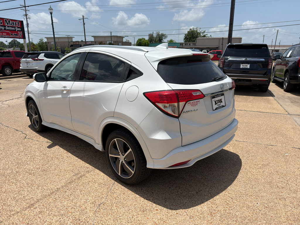 Used 2020 Honda HR-V Touring image 3