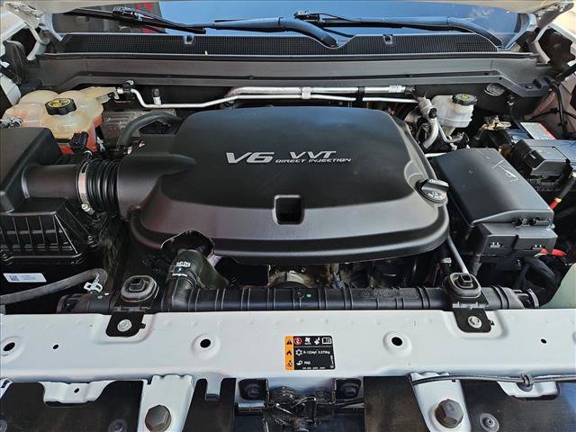 Used 2021 Chevrolet Colorado ZR2 w/ Colorado ZR2 Bison Edition AWD/4WD image 27