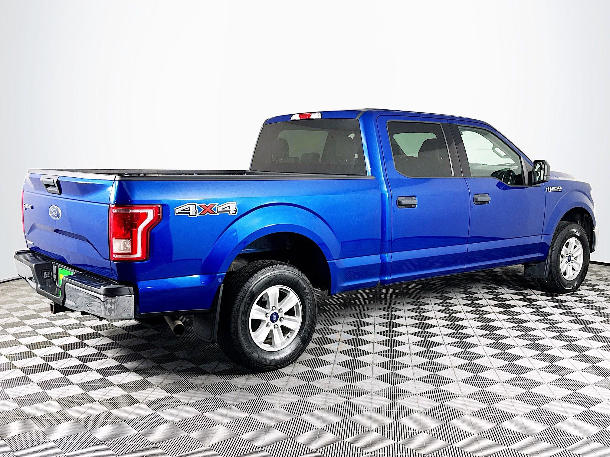 Used 2017 Ford F150 XLT image 10