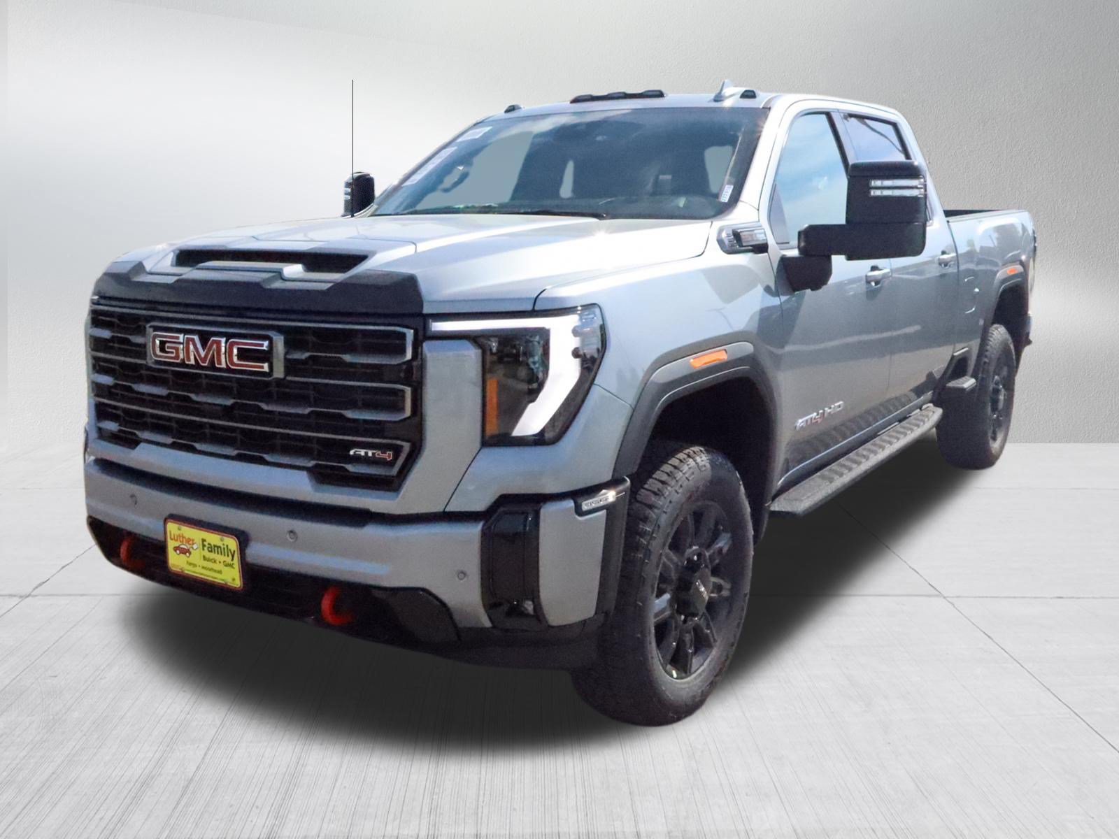 New 2026 GMC Sierra 3500 AT4 w/ AT4 Premium Plus Package AWD/4WD image 3