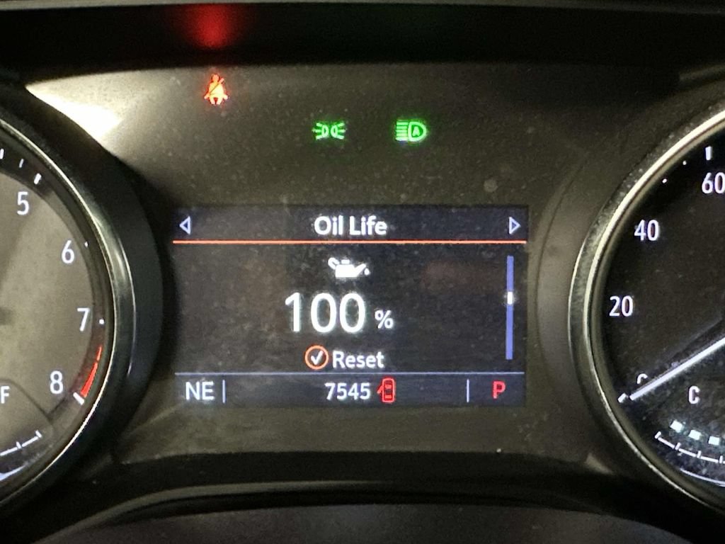 Used 2023 Buick Encore GX Preferred w/ Cold Weather Comfort Package FWD image 34