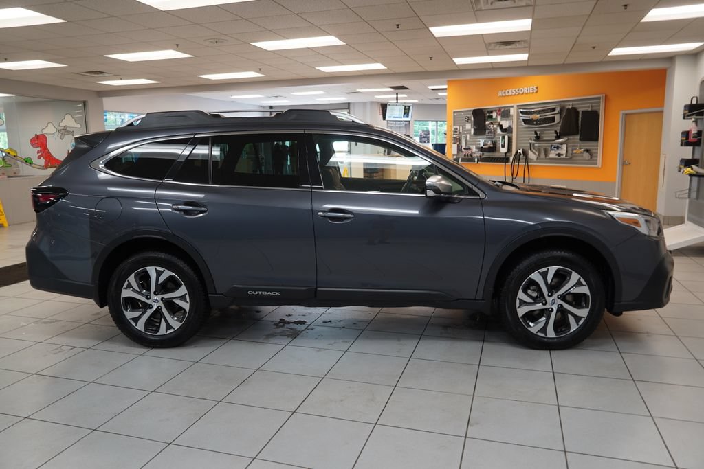 Used 2022 Subaru Outback Touring XT w/ Popular Package #2 AWD/4WD image 16