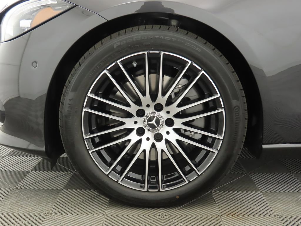 Certified 2025 Mercedes-Benz C 300 4MATIC Sedan image 31