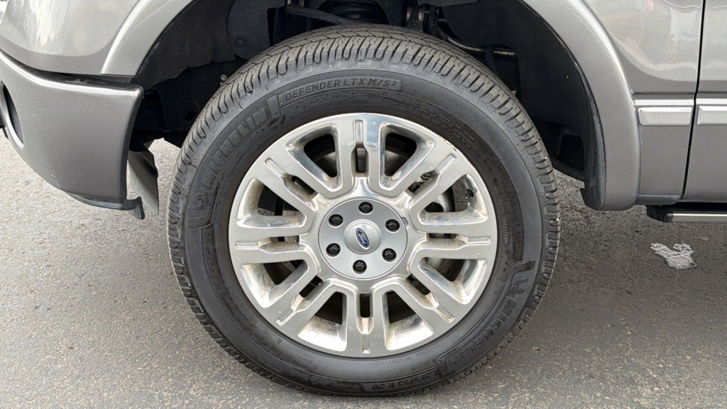 Used 2013 Ford F150 Platinum image 9